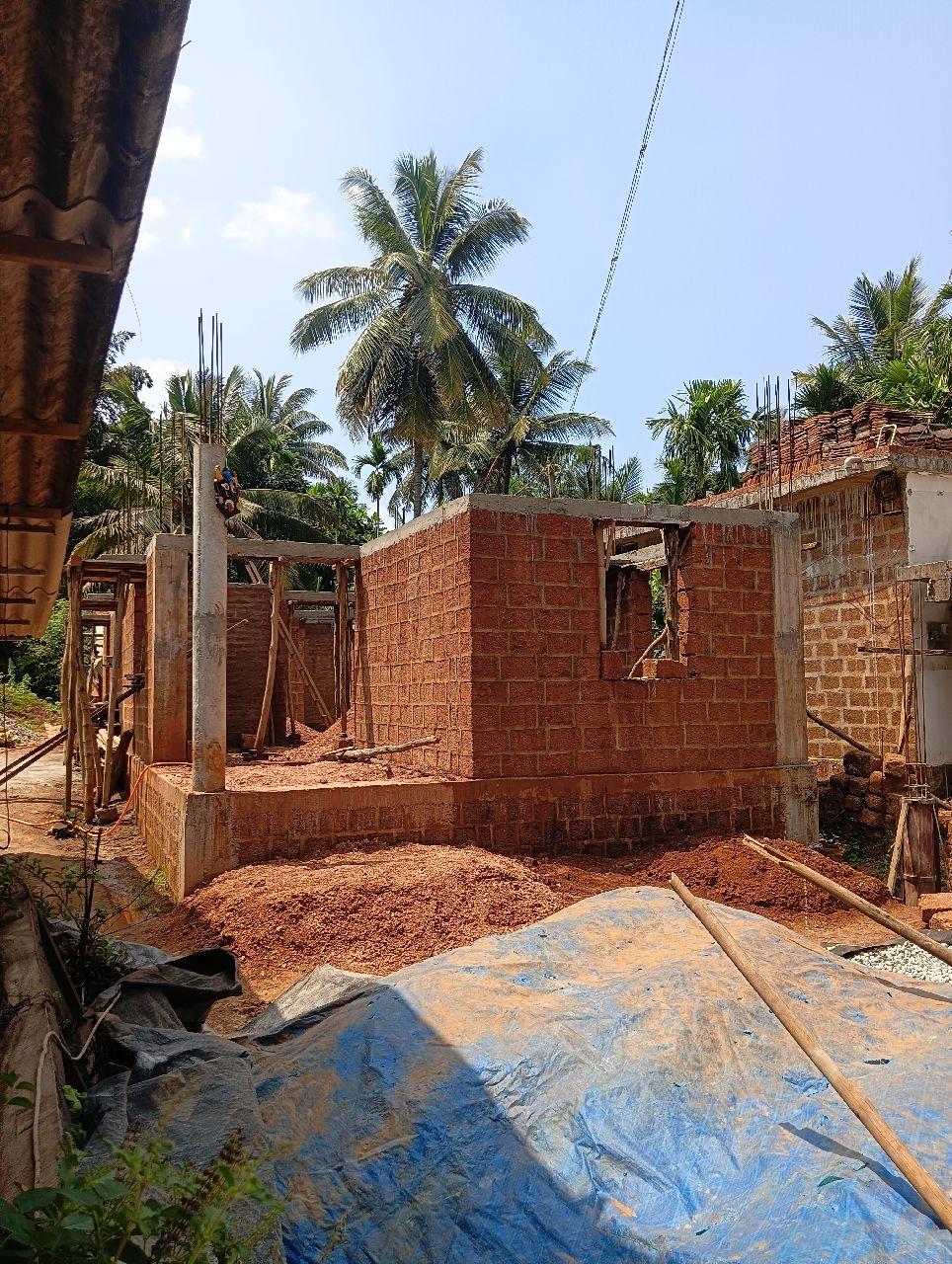 ಮೇಸ್ತ್ರಿ image 1