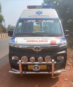 Life Care Ambulance Kumta