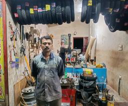 Mustak Tarjar