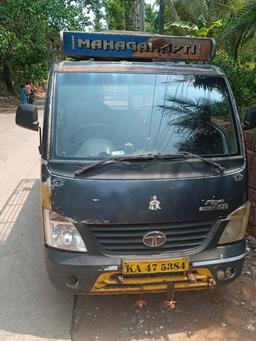 Direndra Naik