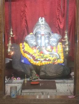 Sharadha Tourist Travels